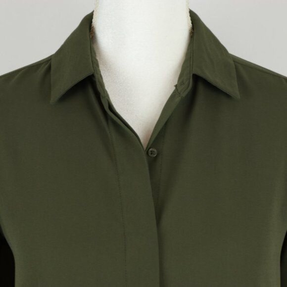Mossimo Women's Extra Small Green Crepe Roll Tab Long Sleeve Button Up Shirt - Picture 2 of 7